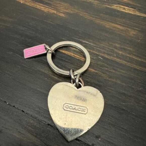 Rare Vintage COACH PINK Signature Enamel Heart Keychain FOB Purse Charm - Picture 2 of 2